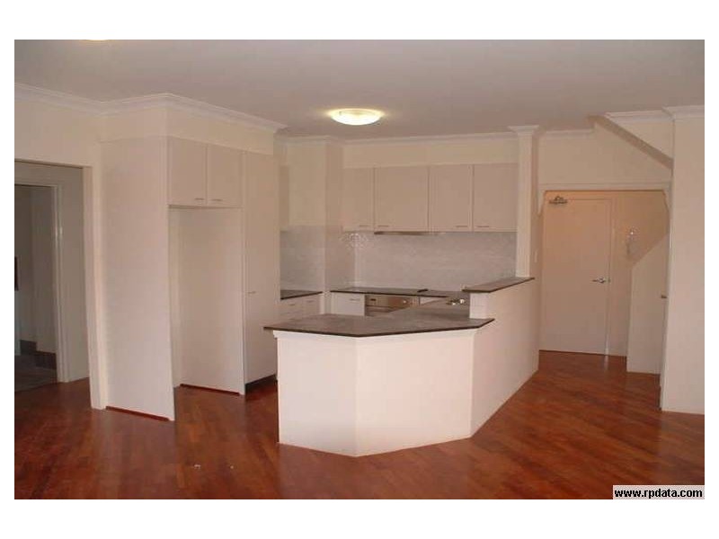 2/38 Grand Boulevard, Joondalup WA 6027