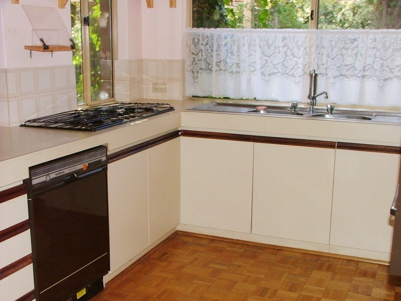 9 Periwinkle Road, Mullaloo WA 6027