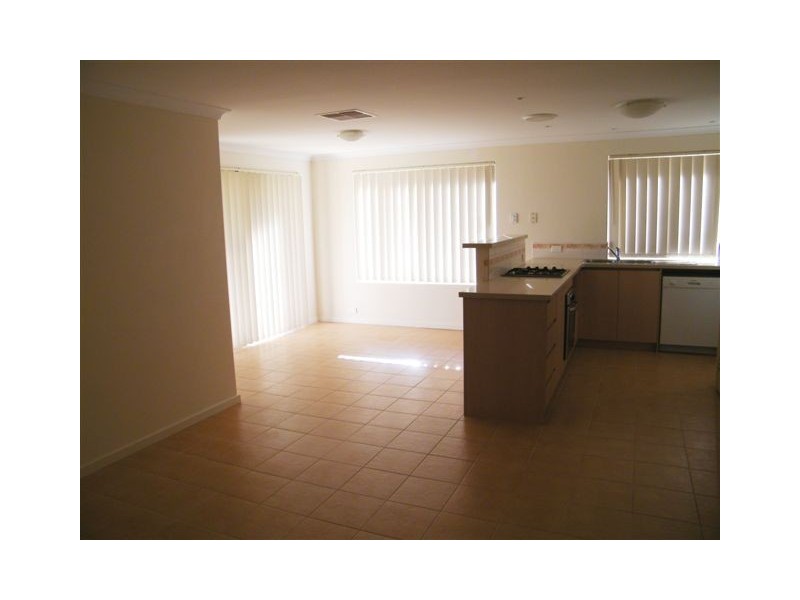 14 Bonnievale Tce, Wanneroo WA 6065