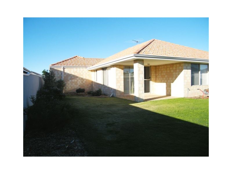14 Bonnievale Tce, Wanneroo WA 6065