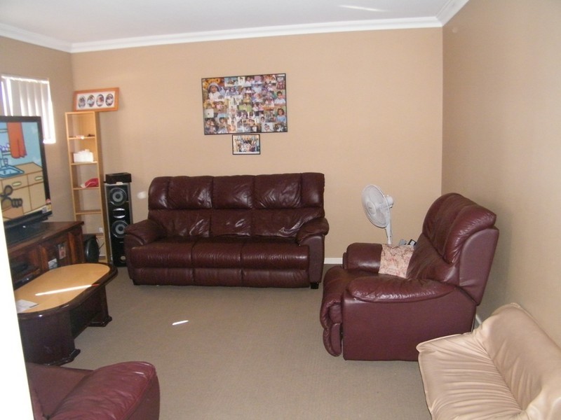 45B Birdwood Street, Innaloo WA 6018