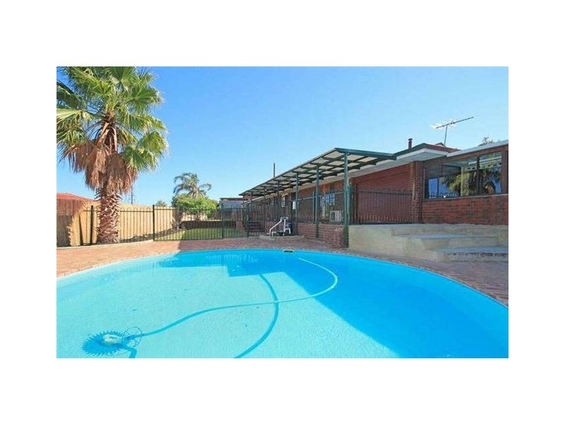 53 Civic Drive, Wanneroo WA 6065