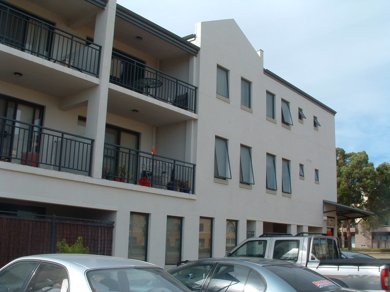 7/22 Grand Blvd, Joondalup WA 6027