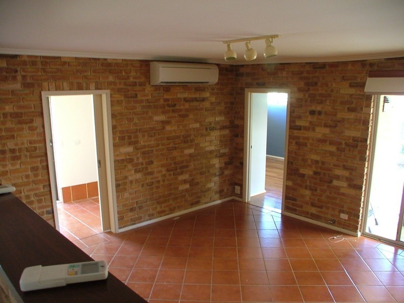 10 Handcock Way, Kingsley WA 6026