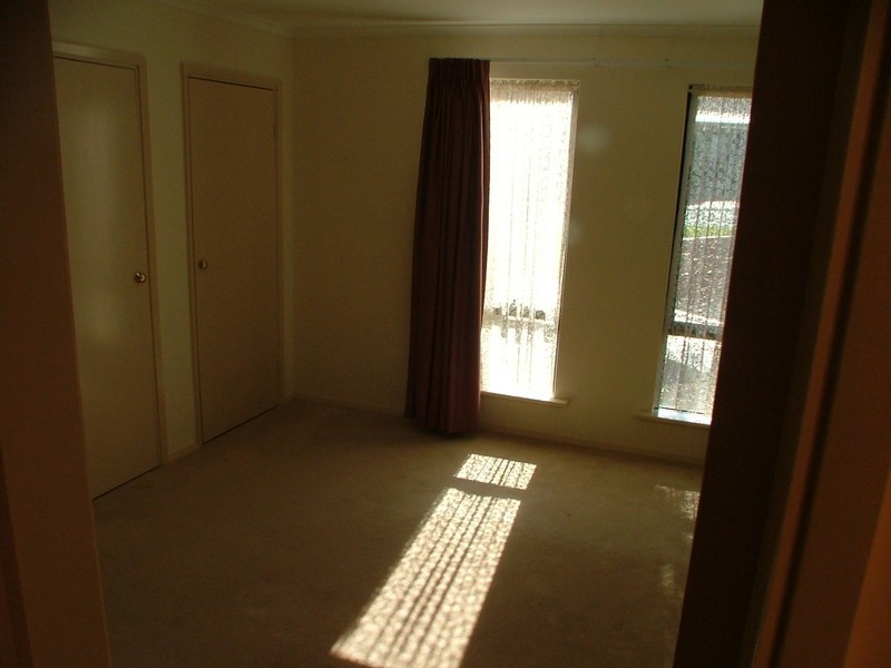 10 Handcock Way, Kingsley WA 6026