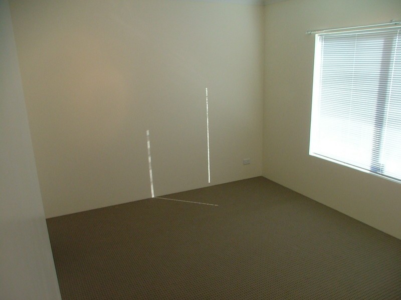 21 Fairvale Bend, Madeley WA 6065