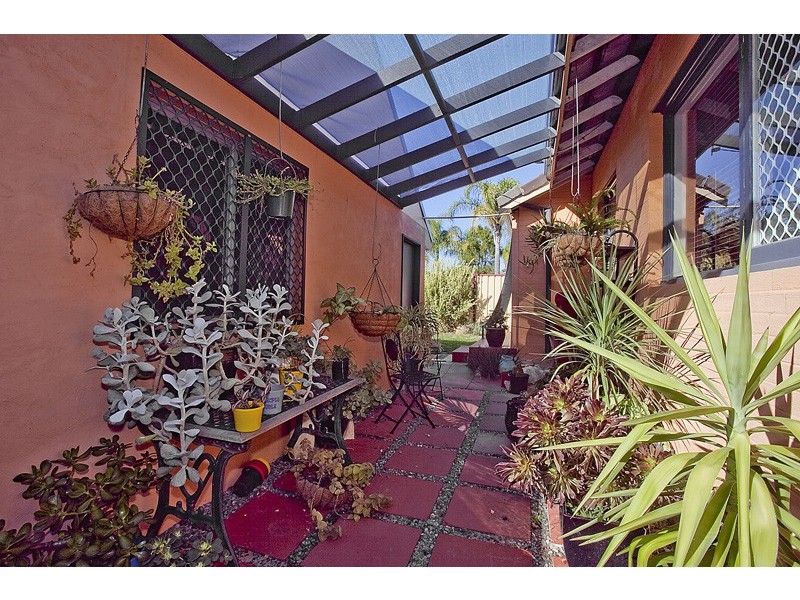247 Mirrabooka Ave, Balga WA 6061