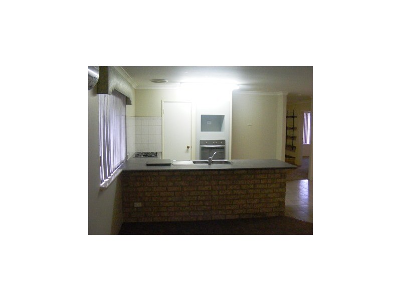 4B Charlotte Cove, Joondalup WA 6027