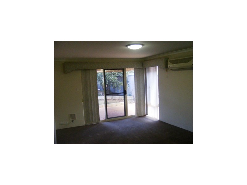 4B Charlotte Cove, Joondalup WA 6027