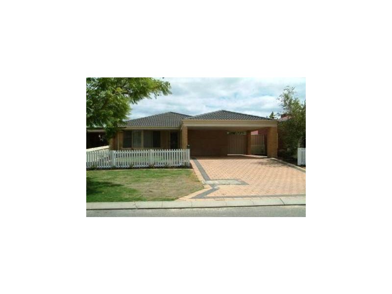 5 Solanum Court, Ellenbrook WA 6069