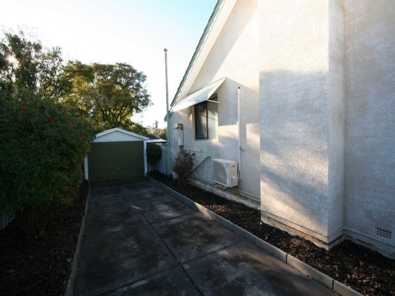 28 Birchley Street, Balga WA 6061