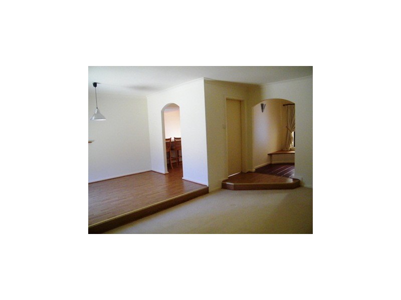 4 Malak Court, Wanneroo WA 6065