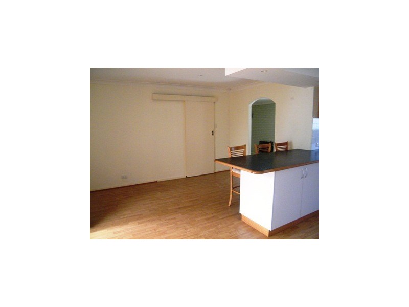 4 Malak Court, Wanneroo WA 6065