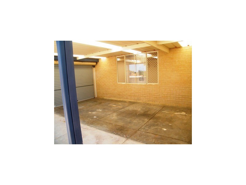 4 Malak Court, Wanneroo WA 6065