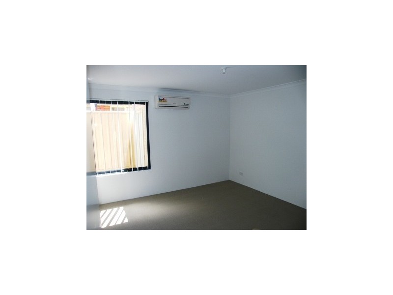 44 Moscow Retreat, Hocking WA 6065