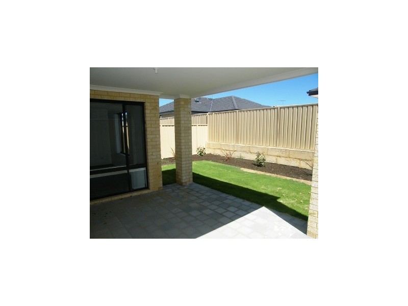 44 Moscow Retreat, Hocking WA 6065