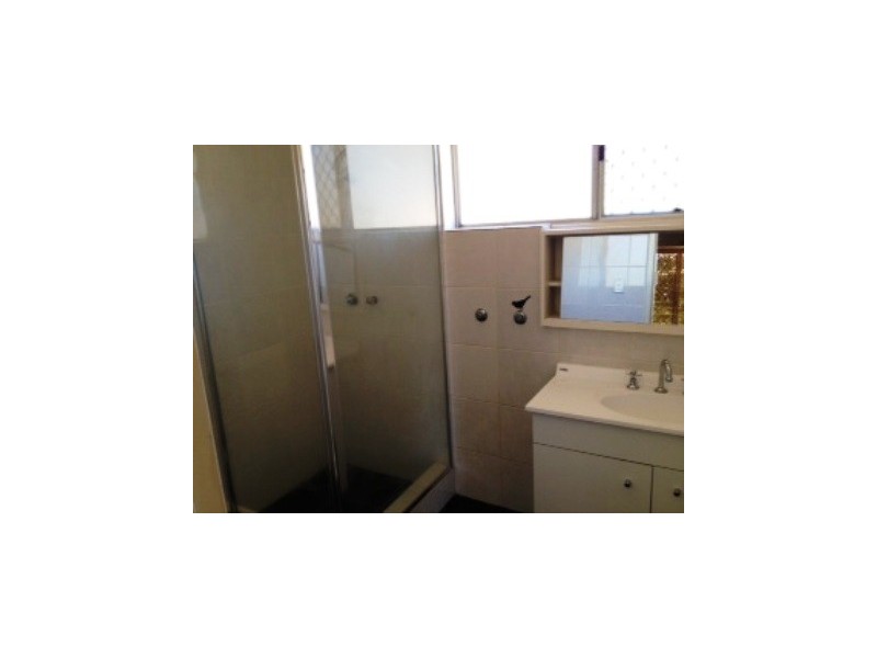 8 Farman Place, Hamersley WA 6022