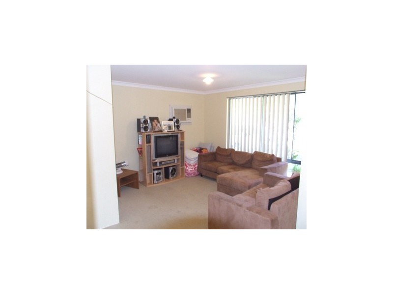 15 Steven Street, Wanneroo WA 6065