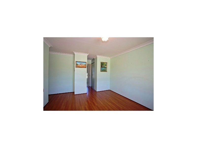 8 Pinnelli Road, Wanneroo WA 6065