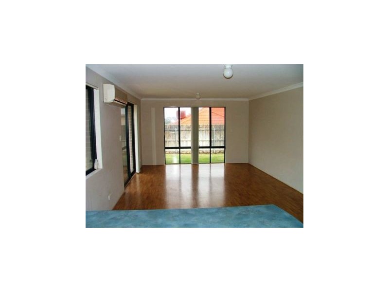 11 Charnley Link, Wanneroo WA 6065