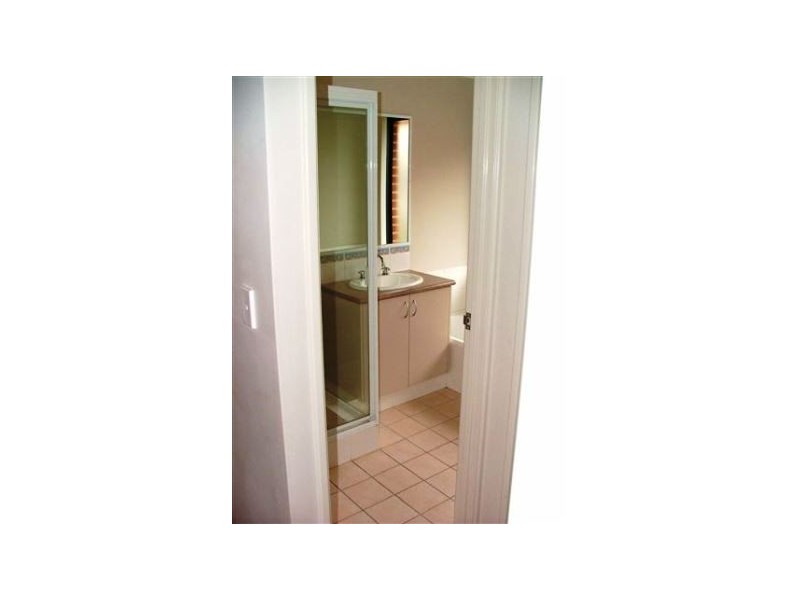 11 Charnley Link, Wanneroo WA 6065