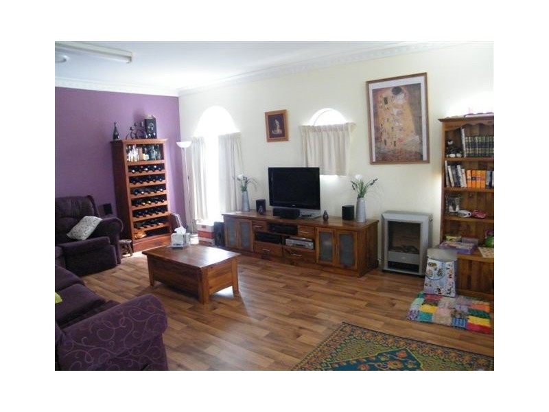 4 Celestine Street, Wanneroo WA 6065