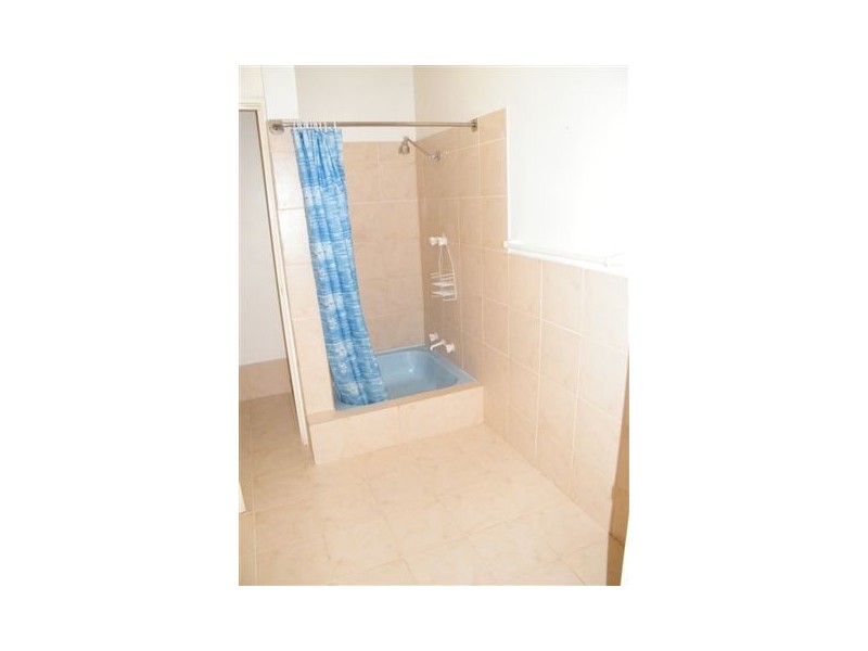 32 Dallas Crescent, Wanneroo WA 6065