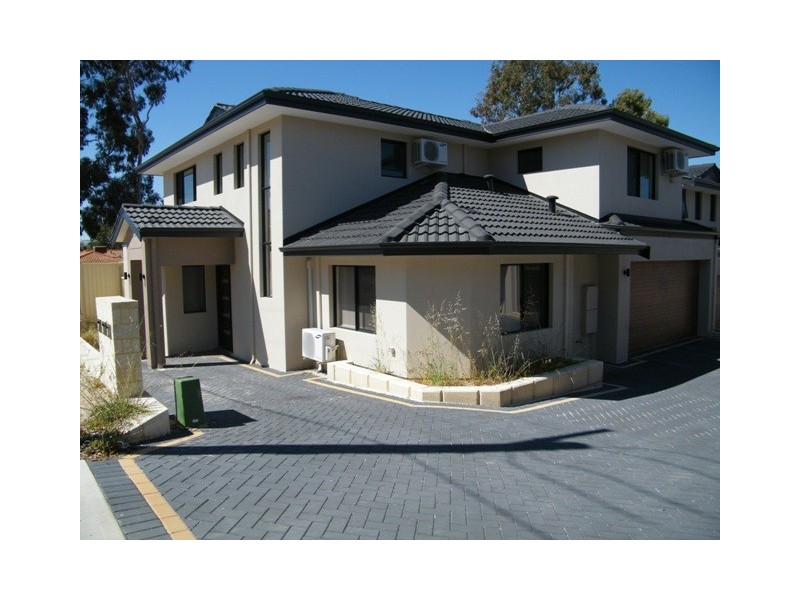 166A Hillview Tce, Bentley WA 6102