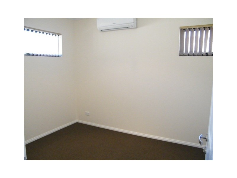 166A Hillview Tce, Bentley WA 6102