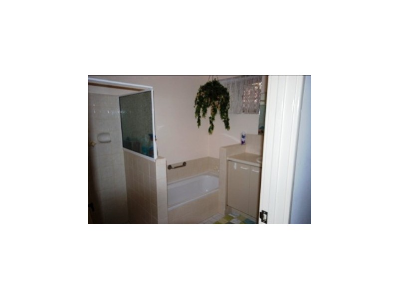 7/6 Fragrant Gardens, Mirrabooka WA 6061
