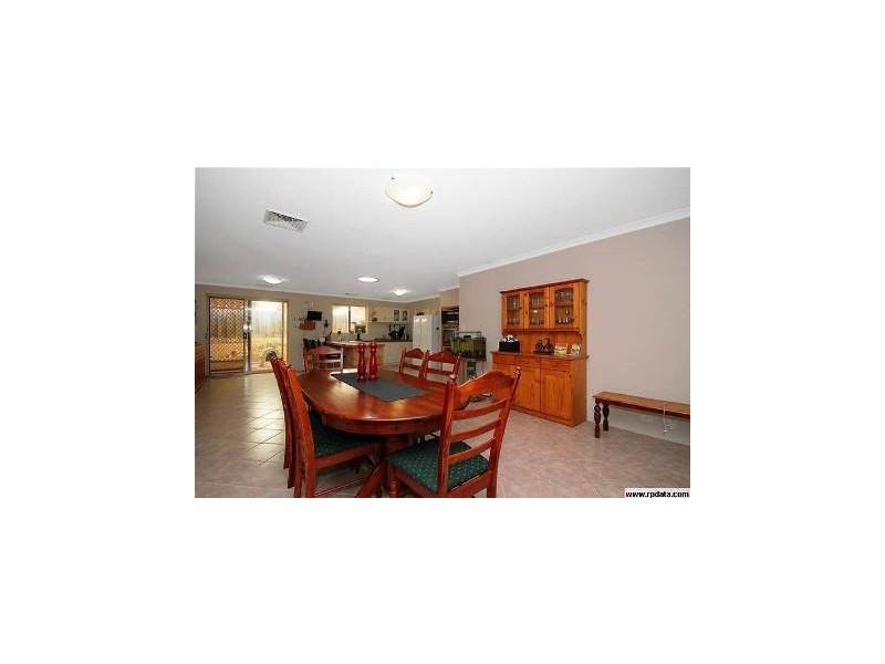 7 Cantrell Circuit, Landsdale WA 6065