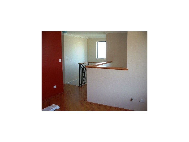 5 Dunster Road, Innaloo WA 6018