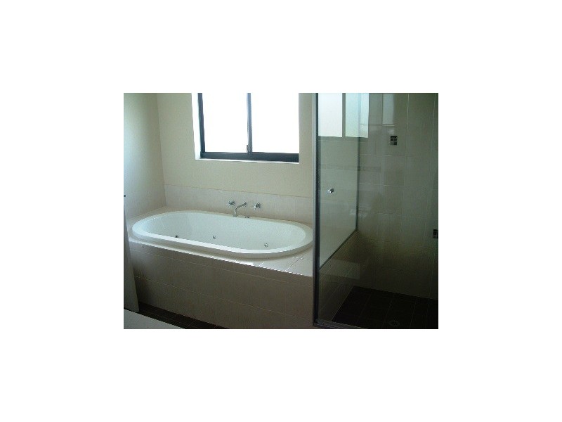 5 Dunster Road, Innaloo WA 6018