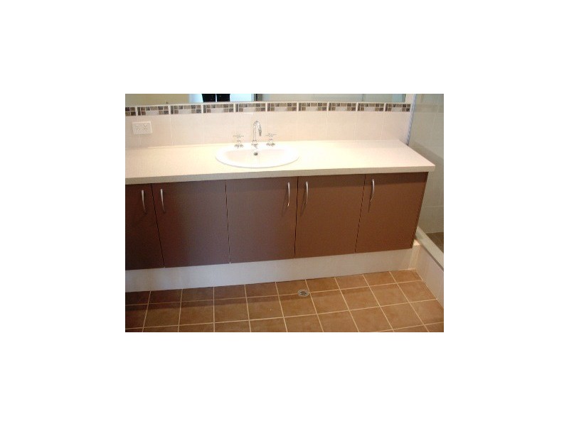 5 Dunster Road, Innaloo WA 6018