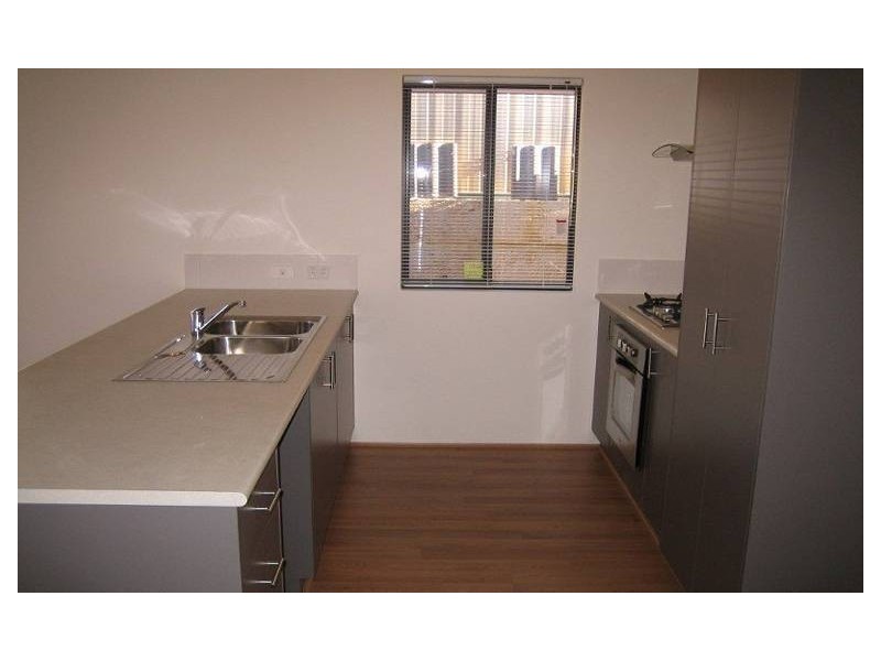 8 Melbourne Loop, Clarkson WA 6030