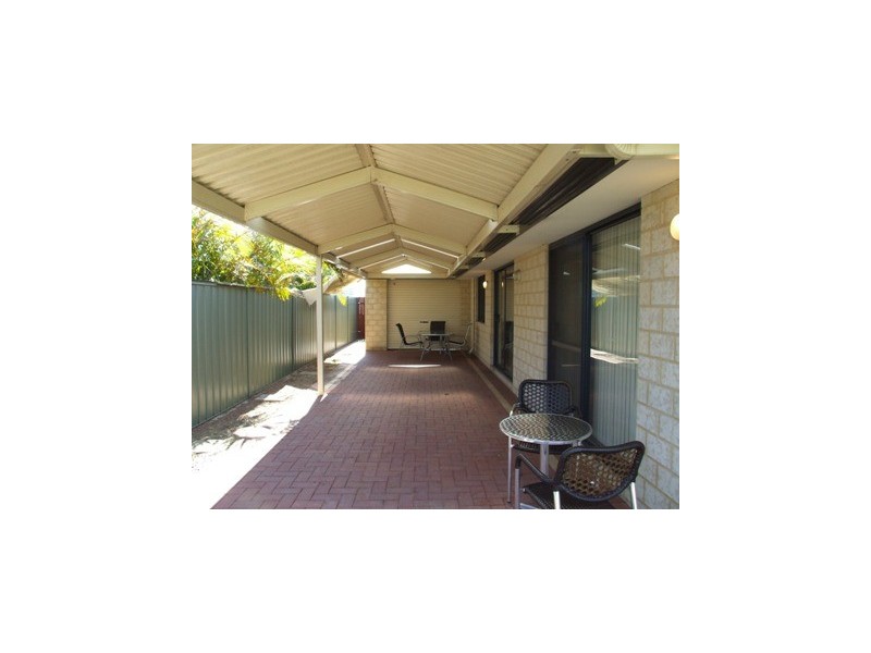 11 Barrett Street, Southern River WA 6110