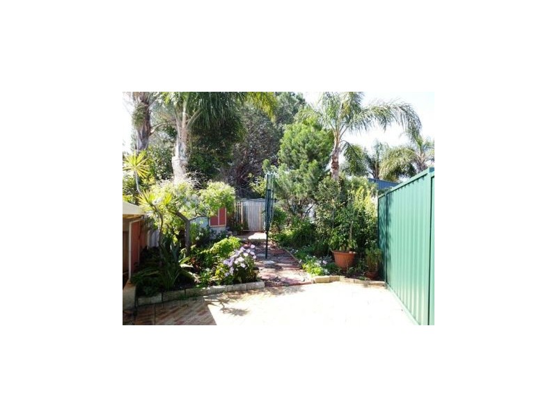 4A Caprella Street, Heathridge WA 6027