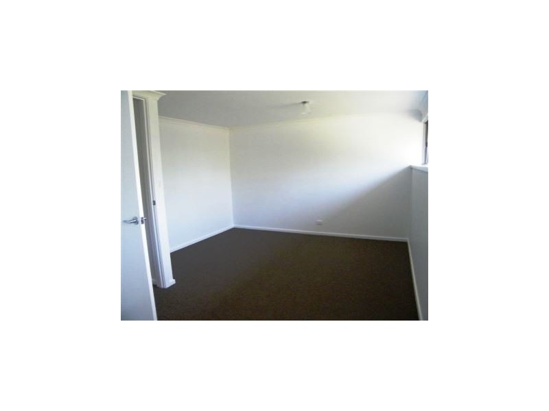 21 Thompson Drive, Wanneroo WA 6065