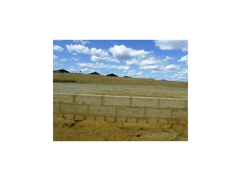 103 Waldburg Drive, Tapping WA 6065