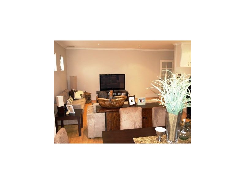 1 Ringmer Way, Westminster WA 6061