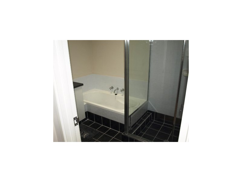 1 Ringmer Way, Westminster WA 6061