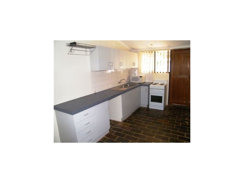 32 Dallas Crescent, Wanneroo WA 6065