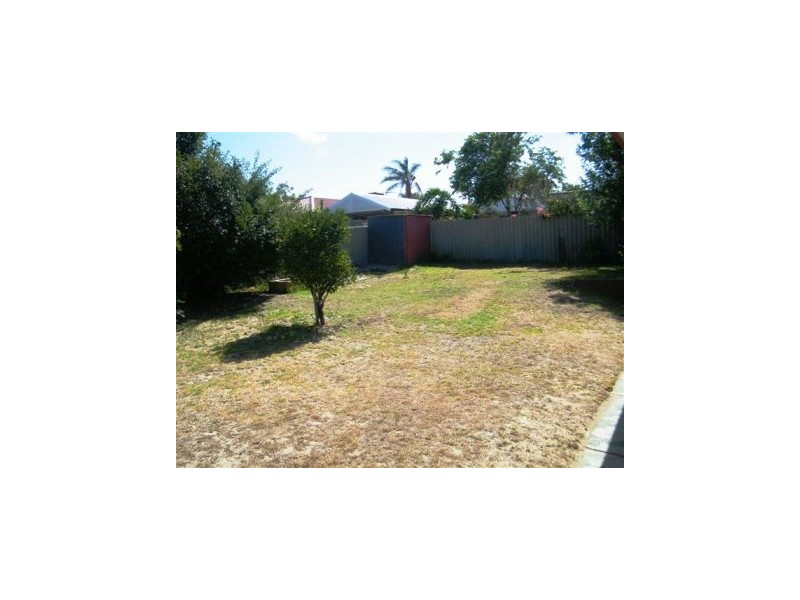 15 Karimba Street, Wanneroo WA 6065