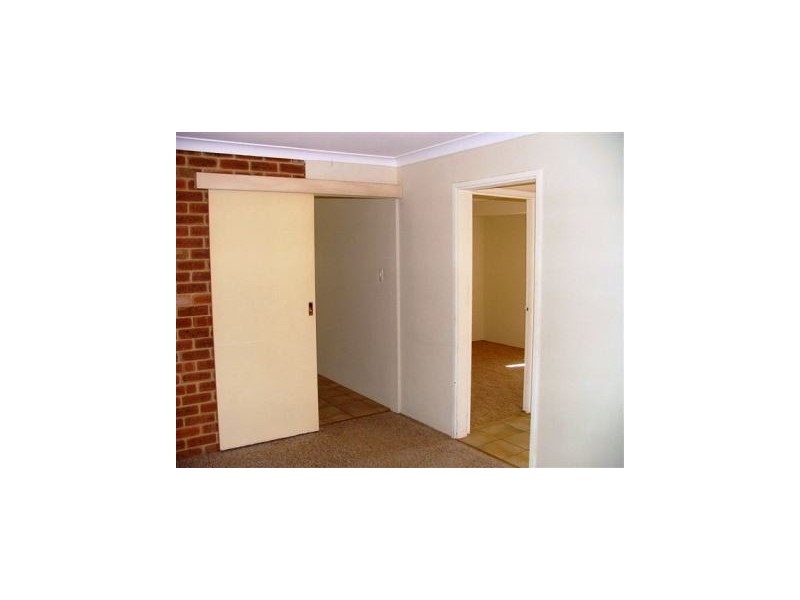 6B Glen Place, Hocking WA 6065