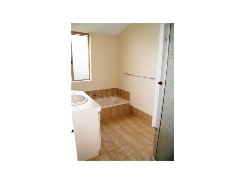 6B Glen Place, Hocking WA 6065