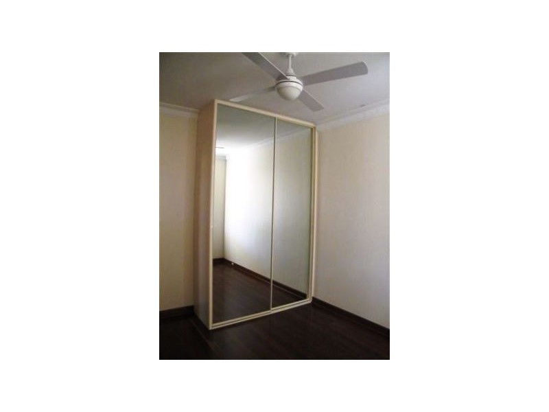 15 Carisbrook Loop, Hocking WA 6065