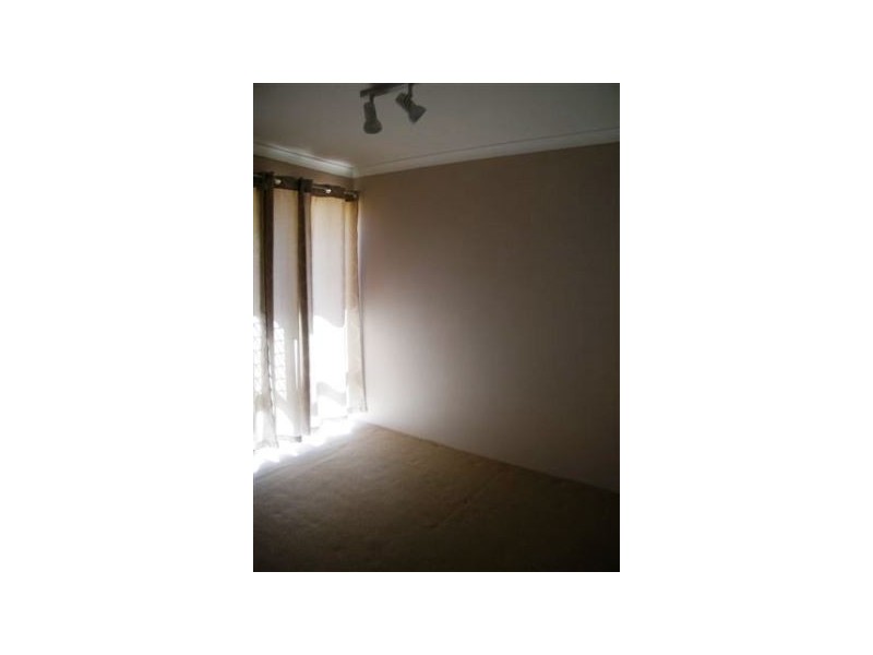 7 Desault Cove, Ballajura WA 6066