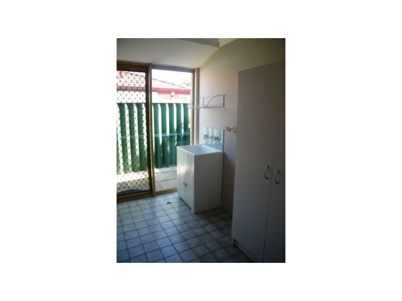 7 Desault Cove, Ballajura WA 6066