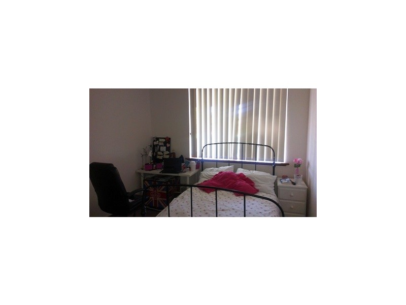 15 Carisbrook Loop, Hocking WA 6065