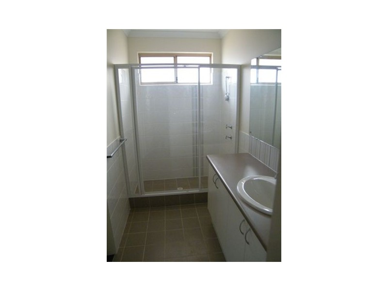 8 Clairault Rise, Pearsall WA 6065